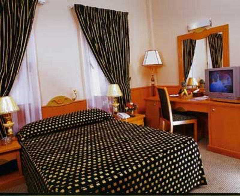 Zain International Hotel Dubai Eksteriør billede